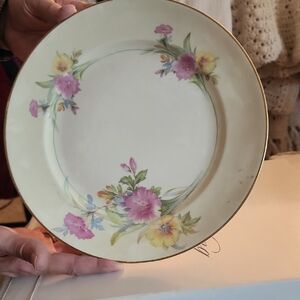 Porcelain Floral Dinner Plate with Gold Rim - Cream and Pink